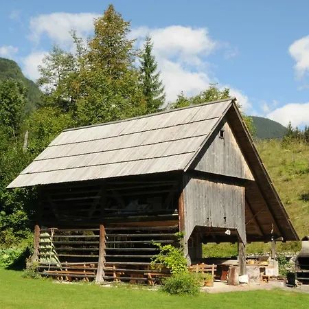 Apartmaji Rabic *